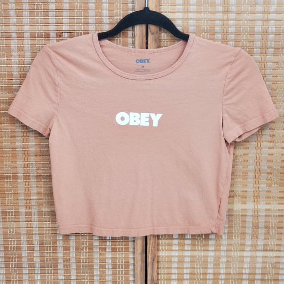 Obey Tops - ♡ Obey Women's Blush Pink Short Sleeve Crop Top Size Medium